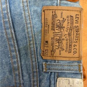 Levi's Men's Light Blue Relaxed Jeans